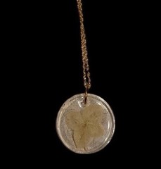 Handmade Pressed Four-Leaf Clover-Style Resin Necklace | Gold Chain | 18 Inch