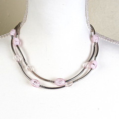 Silver Tone Collar Necklace 14″ Pink Shimmer /Clear Beads and Silver tone Tubes