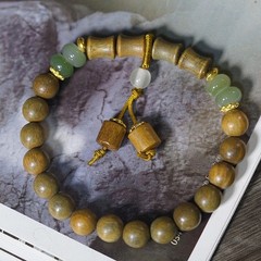 8mm Natural Green Sandalwood “Bamboo Knot” Style Meditation Mala Bracelet