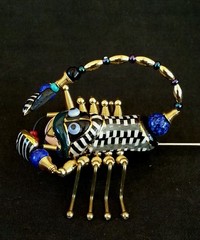Exquisite Scorpion ceramic & brass costume jewelry brooch large size 2.25 inches