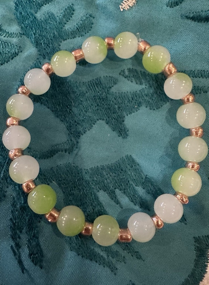 Green White Round Beaded Stretch Bracelet w/ Rose Gold Tone Spacers Stackable