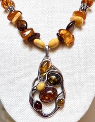 BEAUTIFUL Artisan/Designer Sterling Silver & Multicolor Amber Gemstone Necklace