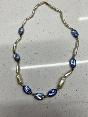 Boroque faux pearl and blue foil glassbead necklace