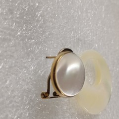 Vintage Rare Estate Find Mother of Pearl Post & Dangle Earrings For Pierced Ears