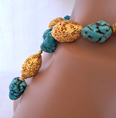 Turquoise Nugget Gold Filigree Beaded Statement Necklace Earring Set 181 Grams