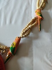 Vtg Hand Painted Wooden Parrot Necklace 7 Parrots, 28 in. Long.