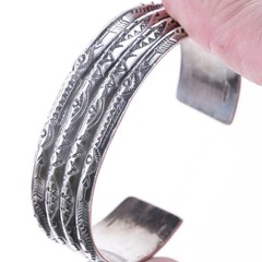 6.5″ Vintage Navajo Heavy Stamped sterling silver ribbed cuff bracelet