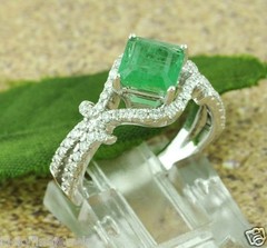 1.33 ct 18k Solid White Gold Ladies Diamond Princess Cut Colombian Emerald Ring