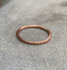 Copper Ring Stackable Hammered Rings band Size 8.5 Wedding Ring Unisex thin 2mm