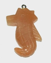 Vintage Carved Pale Beige Orange Jade Seahorse Pendant with Loop 6.10 Grams