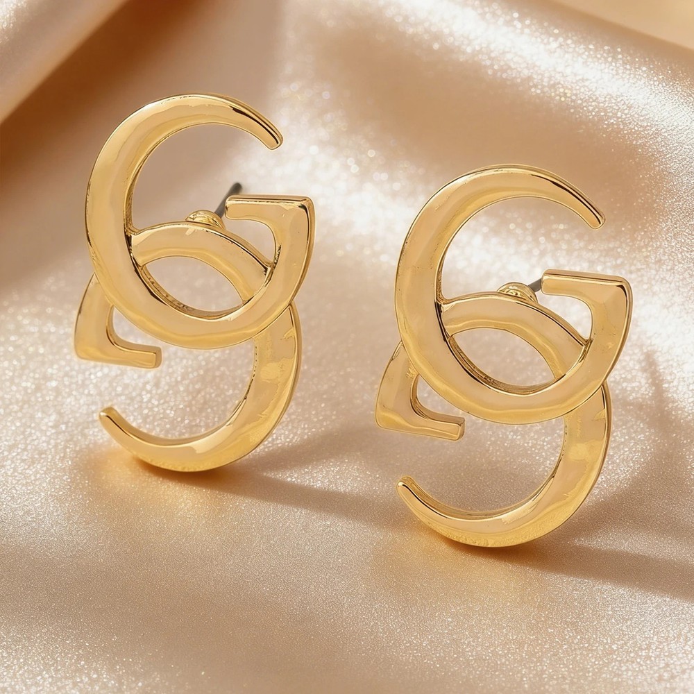 1 Pair Luxurious Metal Silver/Gold Double g Letter Cross-Lock Earrings for Women