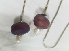 Handblown Glass Necklace Eloise Cotton Baroque Bead 36″ Silver Lariat Snake