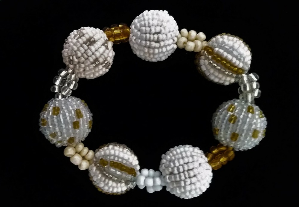 Handmade Bracelet GLASS BEADS WHITE GOLD SILVER CREAM Beaded Ball 6 inch Stretch