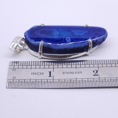 Deep Blue Elegance: Royal Blue Agate Pendant (2.5″x1.5″)