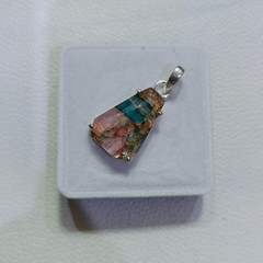 Beautiful Copper Quartz Handmade Pendant Sterling Silver Gemstone Cut Jewelry