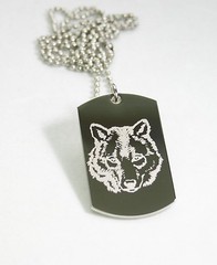 STAINLESS STEEL WOLF IMAGE DOG TAG NECKLACE PENDANT
