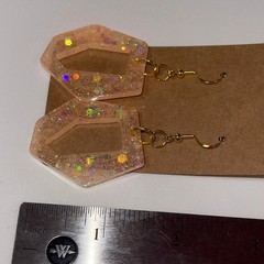 Handmade epoxy resin retro shape dangle earrings-peach glitter holographic fleck