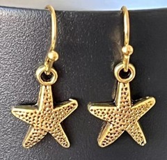 Etched Antique Gold Starfish Earrings. Beach. Ocean. Coast. Vacation. Summer.