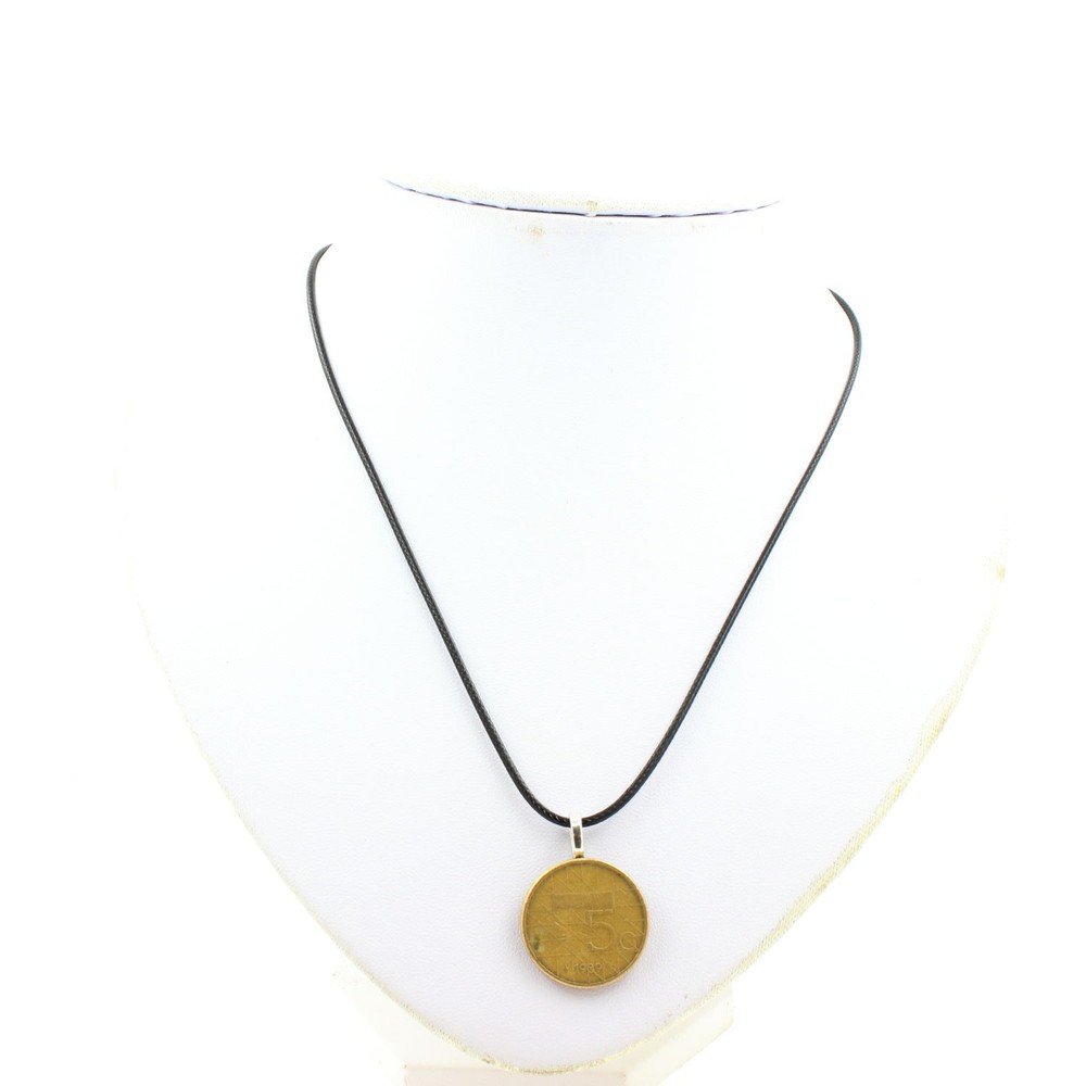 Minerals And Precious Stones. Coin Necklace Netherlands 5 GULDEN Beat