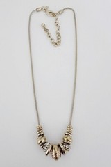 CHICO’S GOLD TONE CUT CRYSTAL 18″-22″ NECKLACE