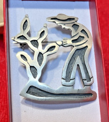 Vintage Sterling Silver .925 Taxco, Mex. Senor & Cactus TN-44 Brooch 1 7/8″ Tall