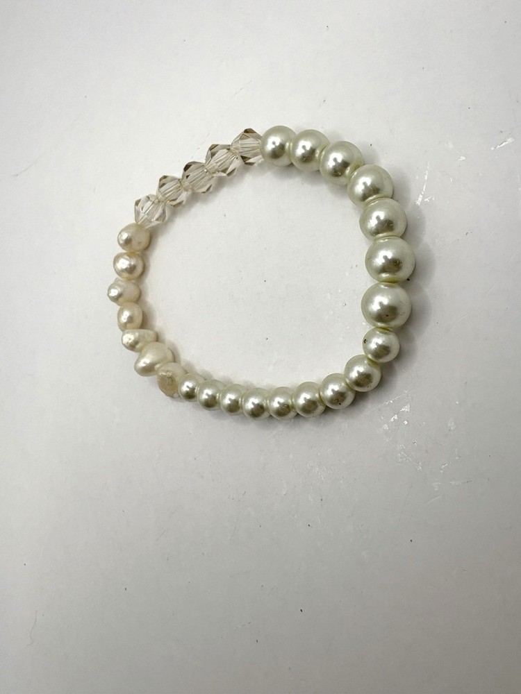 Mixed White & Champagne Colored Beaded Stretch Bracelet Glass Crystal & Pearls