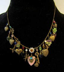 ANNE KOPLIK DESIGNS 18″ GOLD TONE CHAIN CHARM NECKLACE HEARTS CRYSTALS BEADS ETC