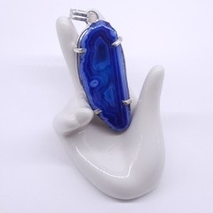 Deep Blue Elegance: Royal Blue Agate Pendant (2.5″x1.5″)