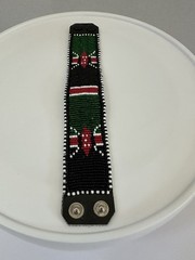 GUANG TONG Bracelet Snap Beaded EUC