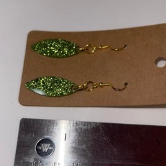 Handmade epoxy resin pointed oval shape earrings – lime green glitter