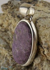 Hand Made Stichtite – Sterling Silver Pendant – Russia 22780