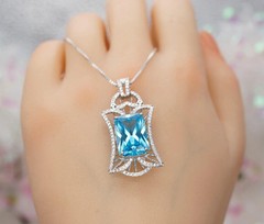 9 CT Blue Topaz Necklace – Gemstone Royal Flower Pendant – 18KGP @ Sterling
