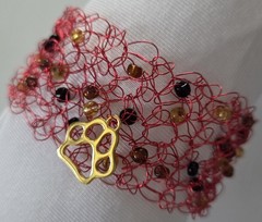 Red Wire 1.5 Inch Beaded Gold Color Paw Print Bracelet Handmade Jewelry W089