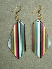 3 1/4″ Drop Dangle Striped Black, Aqua, White, Pink Resin GP Earwire Earrings