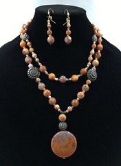 FIRE AGATE NECKLACE w/ Pendant & Earrings – MOP/Nautilus Beads & Dragonfly Clasp