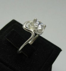 Stylish Sterling Silver Ring Hallmarked Solid 925 With 5mm Round CZ Empress
