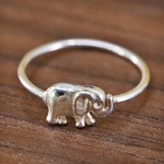 Size 5.5, vintage Sterling silver handmade ring, 925 elephant stackable ring