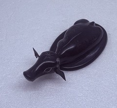Rare 1969s Ox Horn Tribal Pendant Carved Water Buffalo 3.5” Folk Art Decor 25