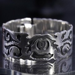6.75”, VTG Mexican 925 Sterling Silver Tribal Bracelet, Openwork Hinged Bangle