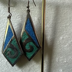 Sterling silver 925 crushed turquoise lapis inlaid earrings Mexican Southwestern