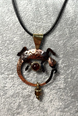 Handmade gecko lizard mixed materials necklace signed Anderson