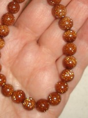 7 1/2″ Stretch Magic EASY ON OFF Natural 8mm Sparkling Goldstone Gem Bracelet