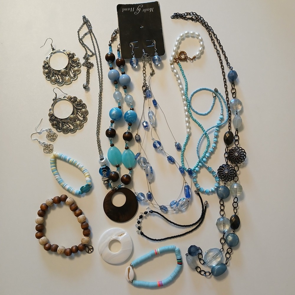 Boho Beachy Coastal Jewelry Lot 13pc Glass Wood Shell Beaded Necklaces Earrings