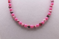 Handcrafted 23″ light swirled and dark pink acrylic bead necklace