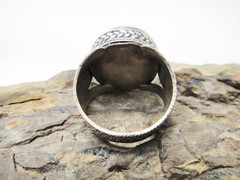 Southwestern Style Ring Green-Blue Stone Ornate Silver Tone Band 7.5