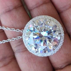 27.35 Ct Certified White Diamond Solitaire Pendant ! FREE Diamond studs!