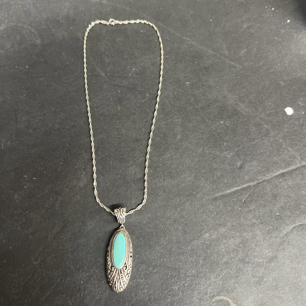 Sterling Silver Necklace Turquoise Pendant 18 inch chain
