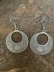 Retro Cleopatra Antique Silver Fiore Filigree Hoop French Wire Dangle Earrings