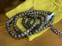 Golden Silk Nanmu 金丝楠小葉楨楠木10mm Phoebe Zhennan Wood Golden Silk 109 Bead Necklace