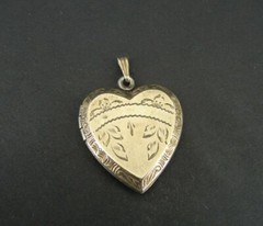 Locket Sterling with Gold Wash Vintage Chased Silver 925 Heart Pendant Locket